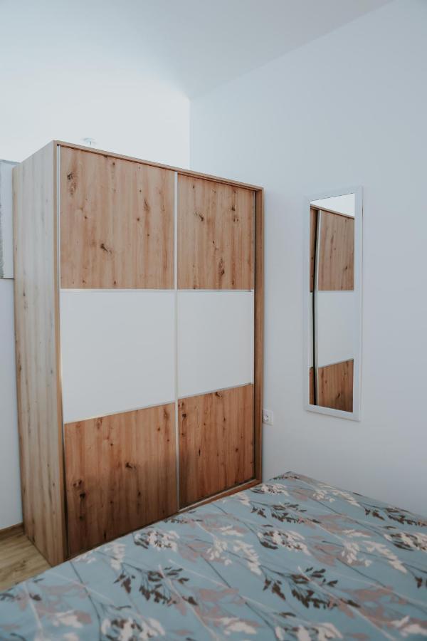 Apartman Nikola Gospic Bagian luar foto