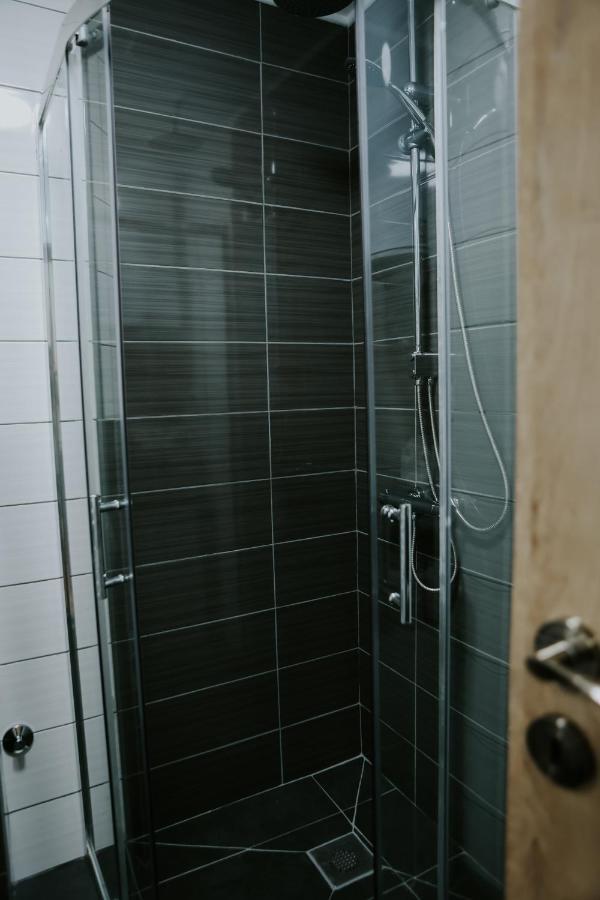 Apartman Nikola Gospic Bagian luar foto