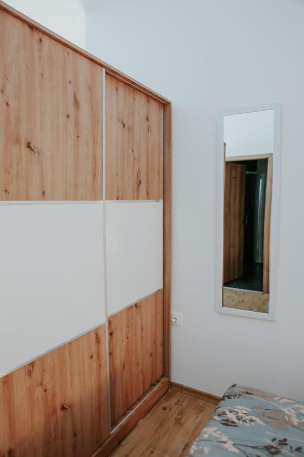 Apartman Nikola Gospic Bagian luar foto