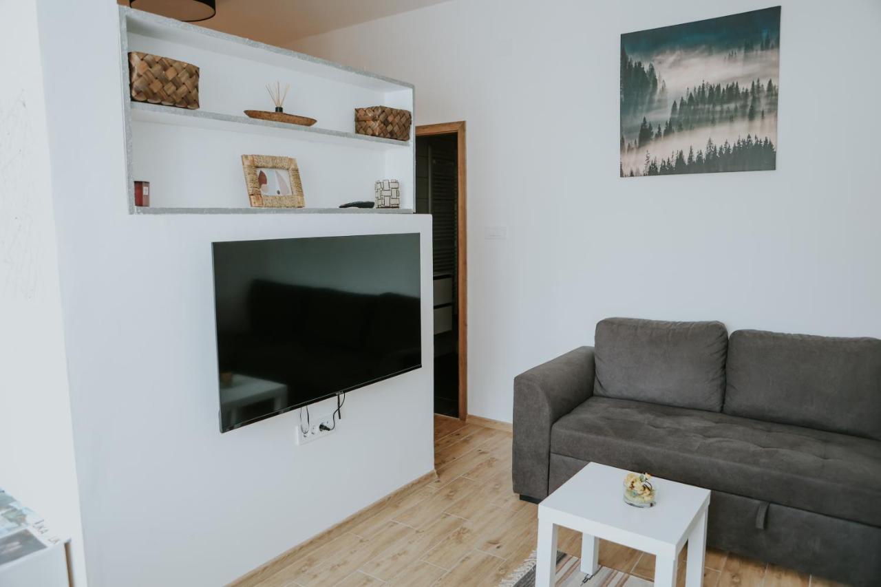 Apartman Nikola Gospic Bagian luar foto